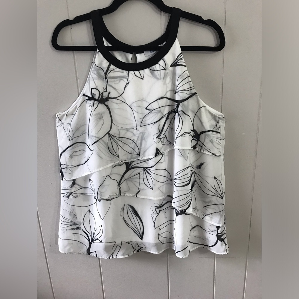 Ricki’s Size Medium